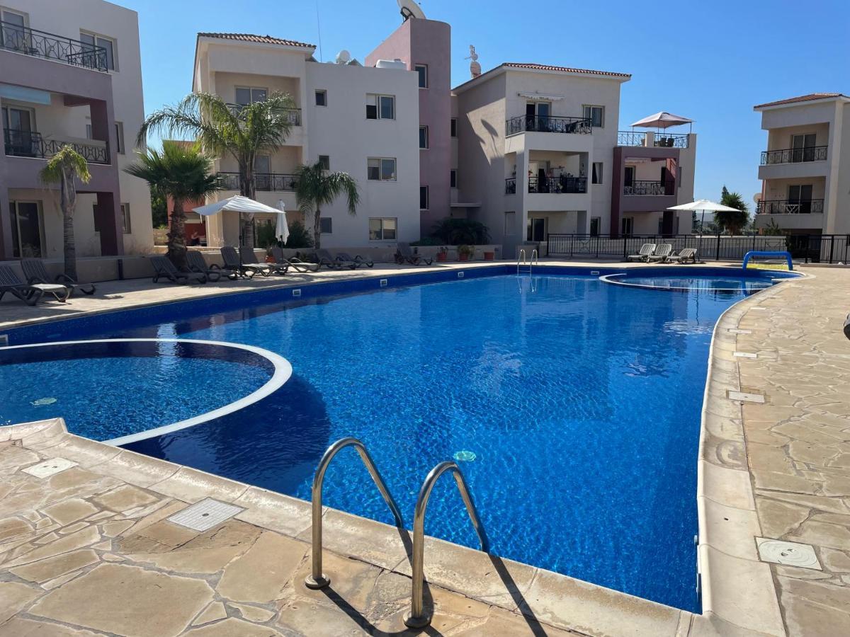 Kings Resort 1 Bedroom Apartment Paphos Extérieur photo