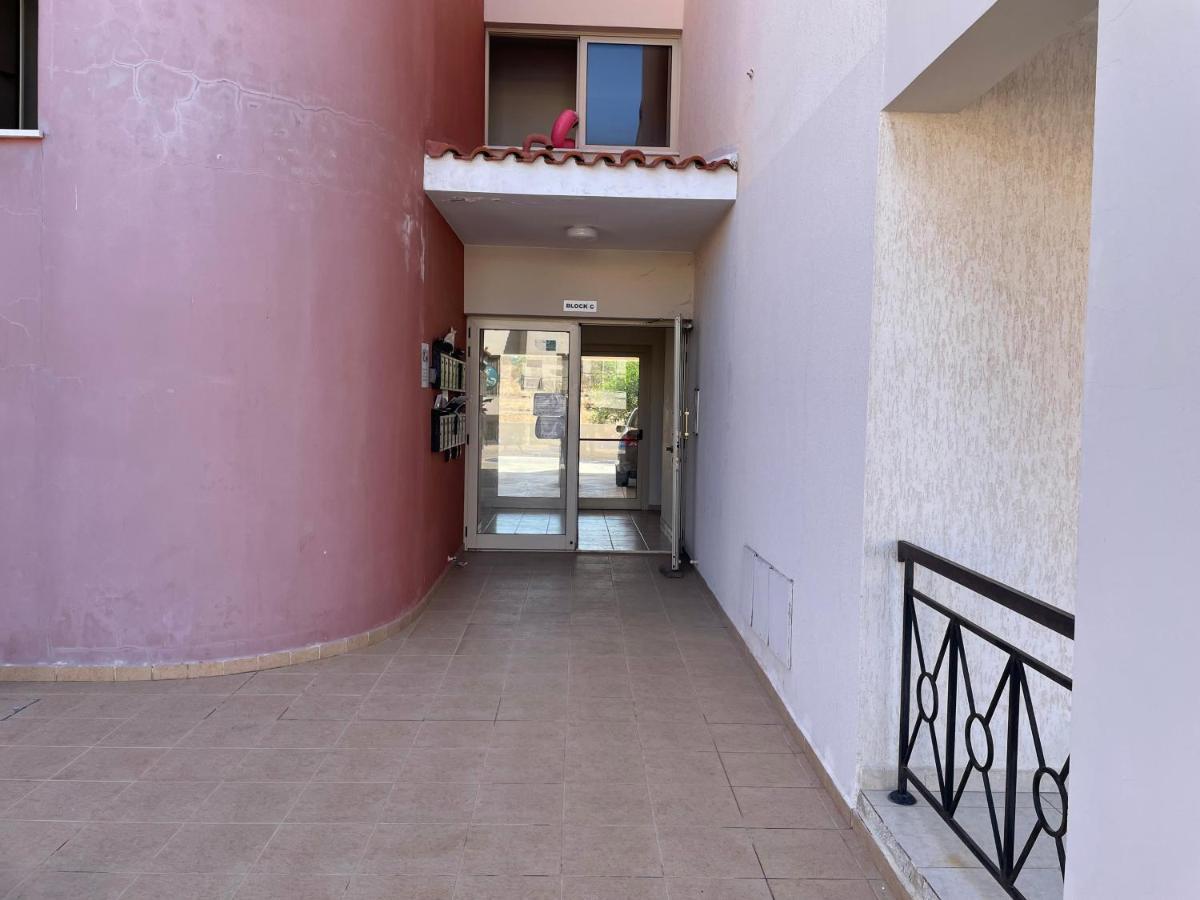 Kings Resort 1 Bedroom Apartment Paphos Extérieur photo